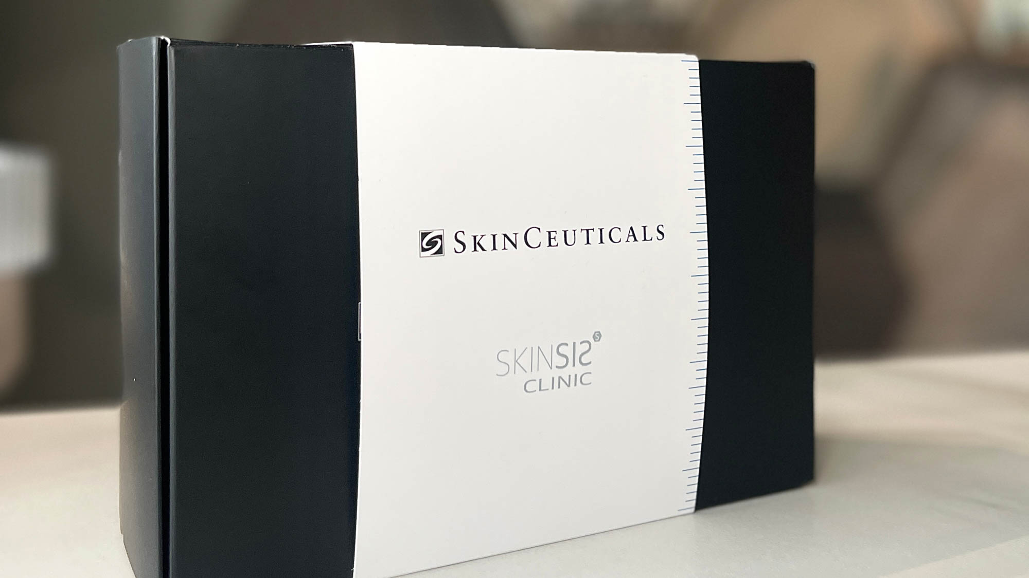 Huidbehandeling bij SKINSIS Clinic